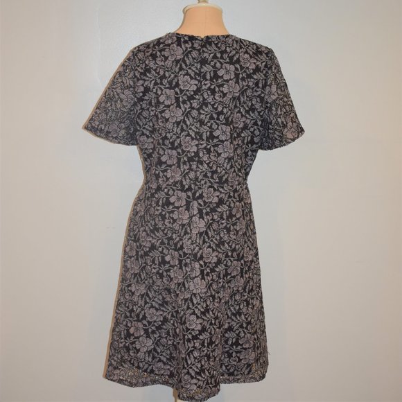 Lauren Ralph Lauren Gray and Black Lace Dress - Picture 3 of 6